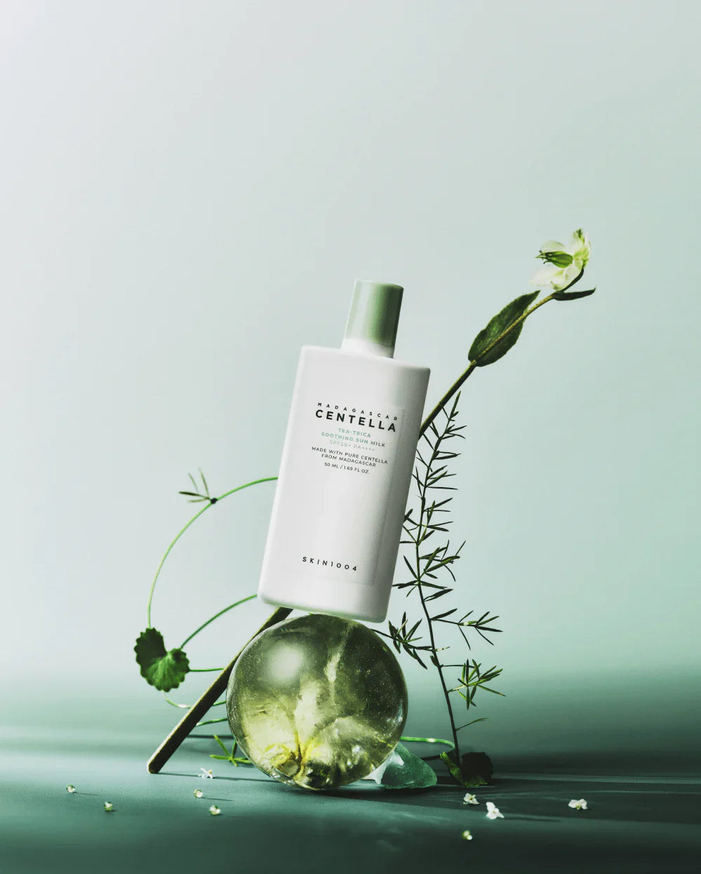 Madagascar Centella Tea-Trica soothing sun milk